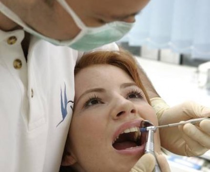 Weißere Zähne durch professionelle Zahnreinigung